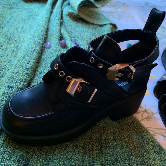 Black Shine Platform Buckle Cut Out Ankle Boots - Picture 2 of 3